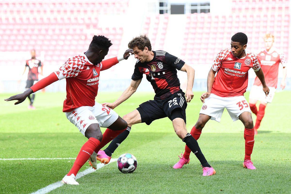 【NFL动态】终获续约！比尔4年合约留住跑卫库克