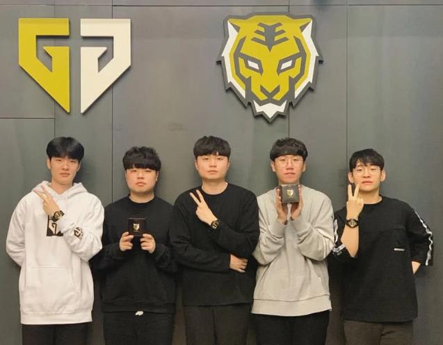 在篮球史上 在篮球史上